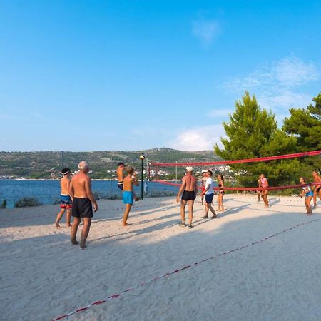 Mobilehome Adams Glamping - Camp Adriatic Примоштен Экстерьер фото