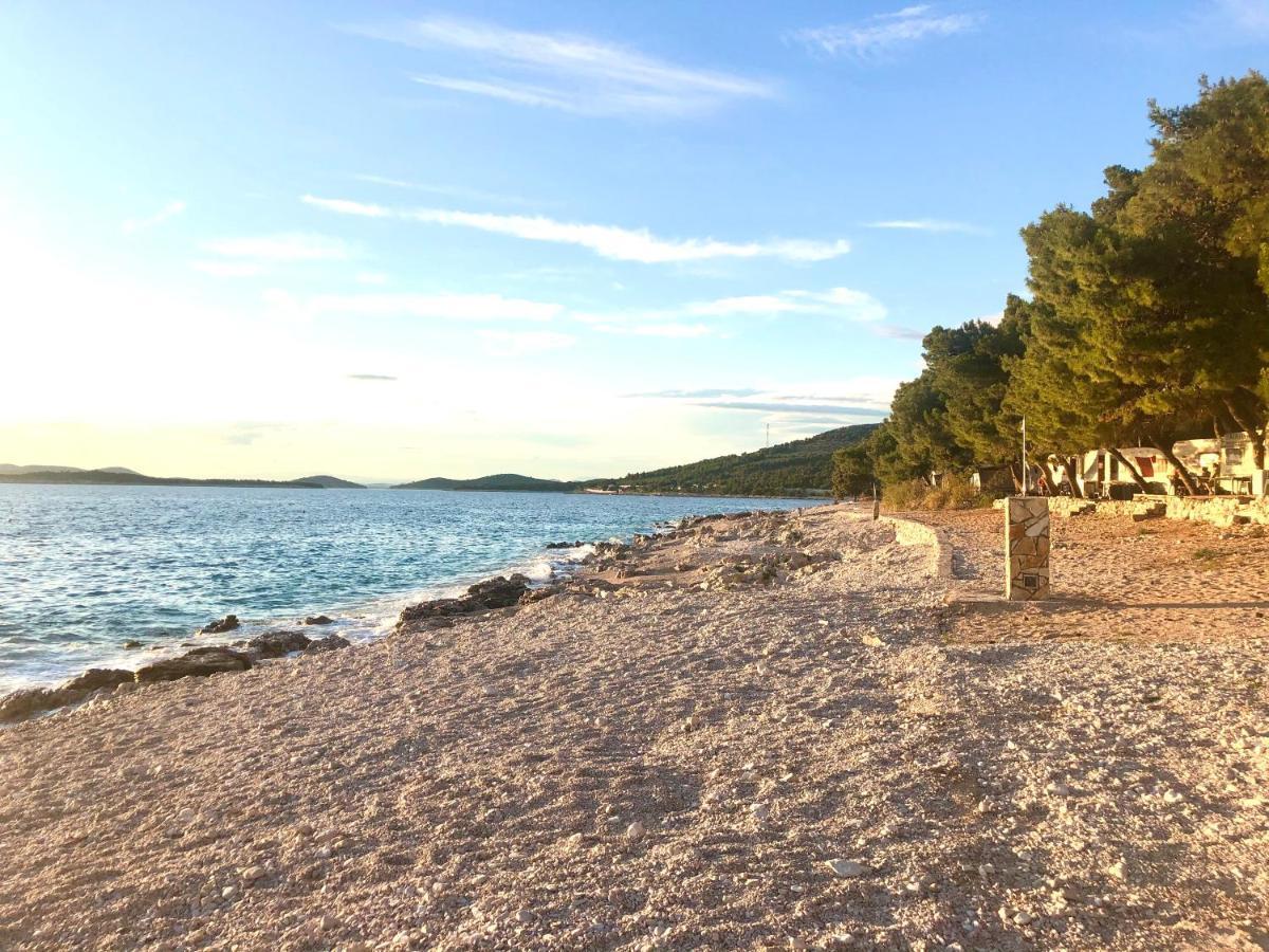Mobilehome Adams Glamping - Camp Adriatic Примоштен Экстерьер фото